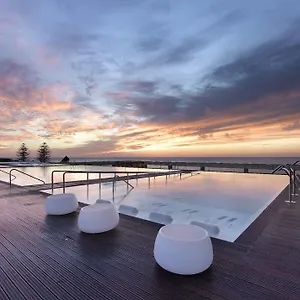 4* Hotel De